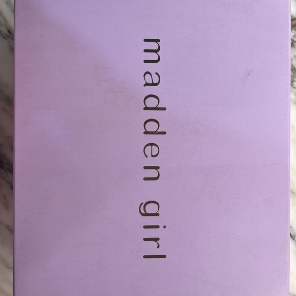 Madden Girl Darlynn City Shooties Sandals - Picture 12 of 12